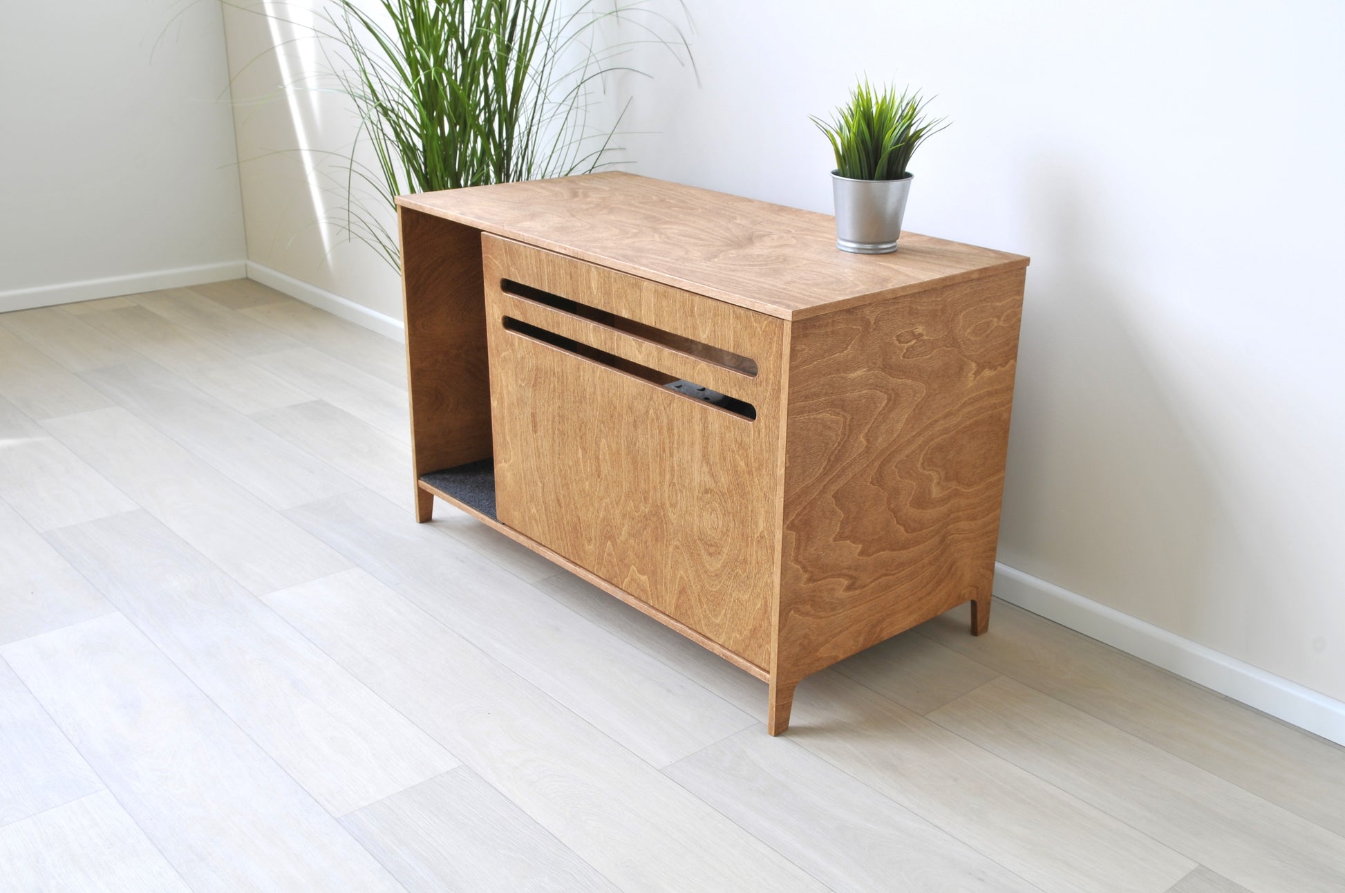 Litter Cabinet H SD