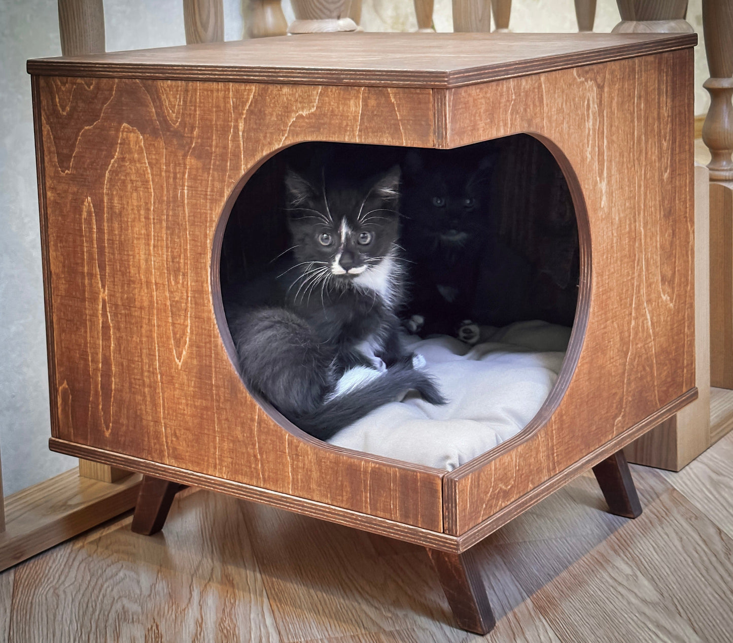 Lofte Cat House